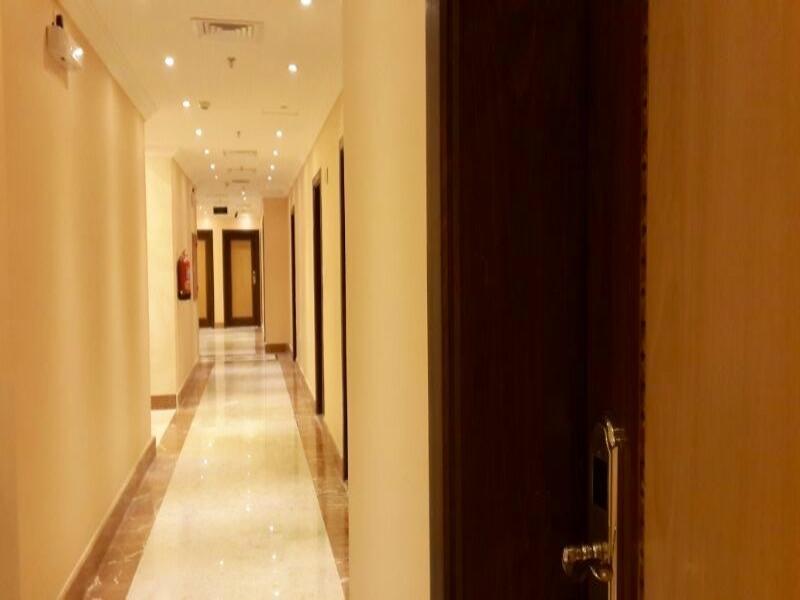 Qasr Al Azizia Hotel Mecca Bagian luar foto